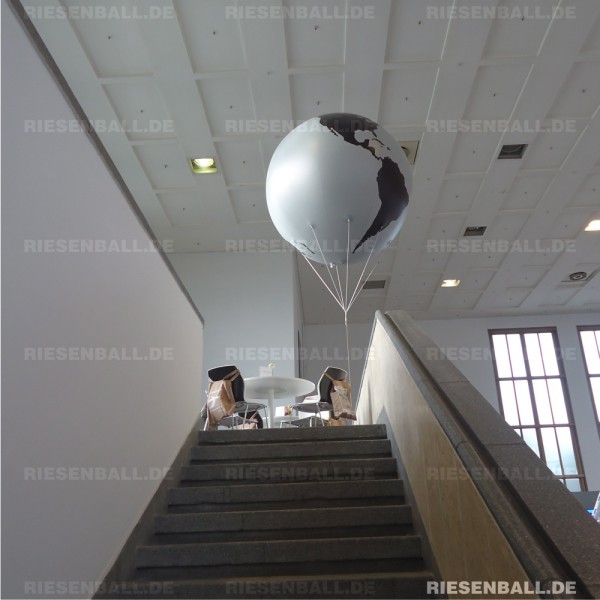 Messeballon im Einsatz auf der Innotrans 2014 in Berlin