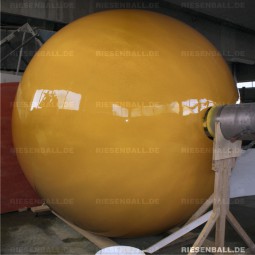 300 cm Riesenball für GFK Formenbau bei Colin Patterson